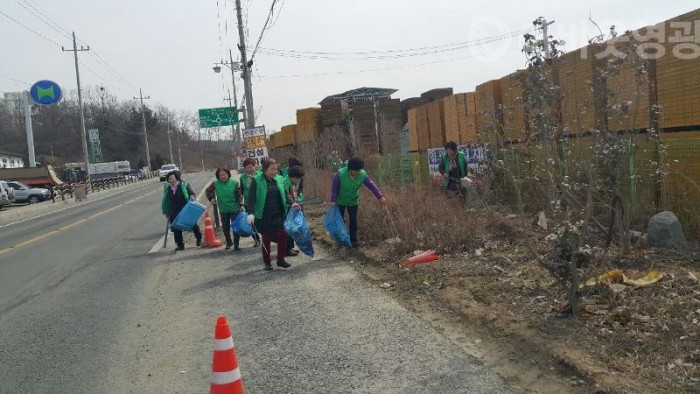 8.“깨끗한 영광 함께 만들어 나가요” -1.jpeg