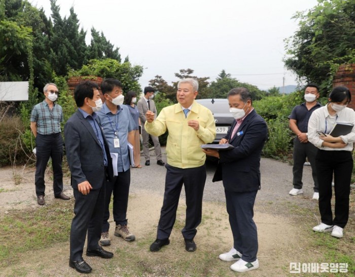 4.강종만 영광군수, 추모공원 현장 및 백수 군립요양병원 현장 방문2.JPG