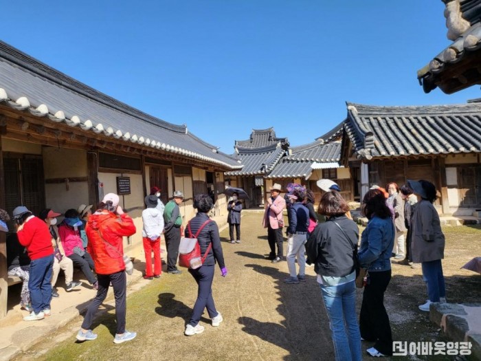 1.사진자료(영광쉼休,투어 성공적인 첫 출발!) (2)[크기변환].jpg