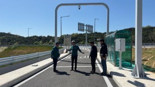 2.사진자료(영광군 부군수, 영광 졸음 쉼터형 하이패스IC 진입도로 현장 점검) (1).jpg