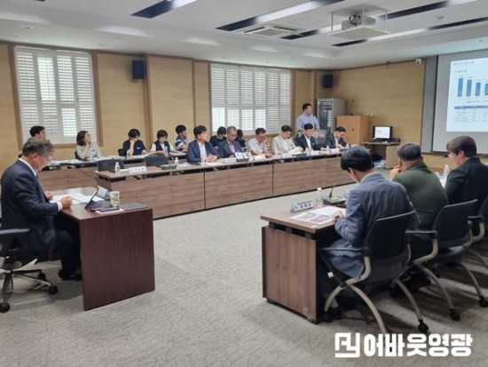 1.영광군,‘영광형 키즈카페’ 건립 본격 추진 용역 착수보고회 개최 (2).jpg