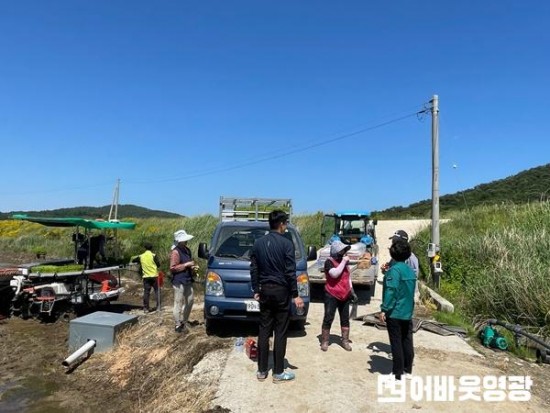 1.군남면, 영농철 맞아 농업현장 방문...일손 부족 등 애로사항 청취.jpg