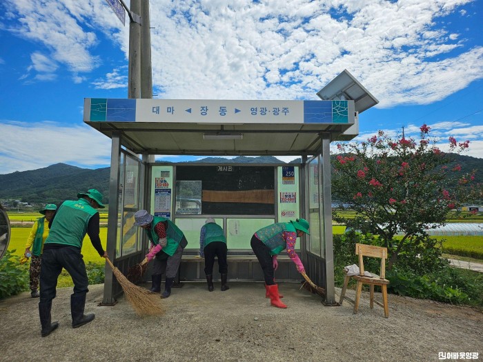 1.사진(승강장 환경 정비)2.jpg