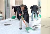 영광군, 군민 안전을 위한 시가지 제설 작업 실시