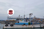 영광군, 전국 최초 어선 사고 예방 LED 경광등 및 야광 반사판 보급