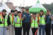 영광경찰 외국인 치안봉사단 축제 중 범죄예방활동 실시