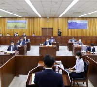 제9대 영광군의회, 전반기 의장에 '강필구', 부의장에 '김한균' 의원 선출