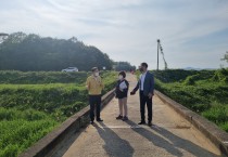 김장오 영광군수 권한대행, 위험 교량 점검에 나서