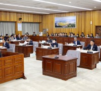 영광군의회, 제291회 제2차 정례회 개회…2026년 예산·업무계획 본격 심사