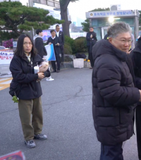 장세일 군수, 수능날 영광 수험생 응원 위해 현장 찾아